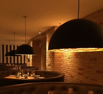 Stchu-Moon 02 - 80 Black/Gold Stchu-Moon 02 - 80 Black/Gold