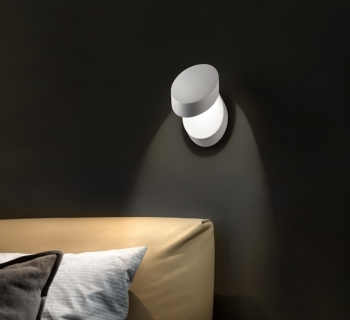 Pin-Up Wit 2700K Pin-Up Wit 2700K