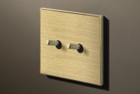 Lithoss Cockpit (12) 2 x drukknop brushed brass met knurl